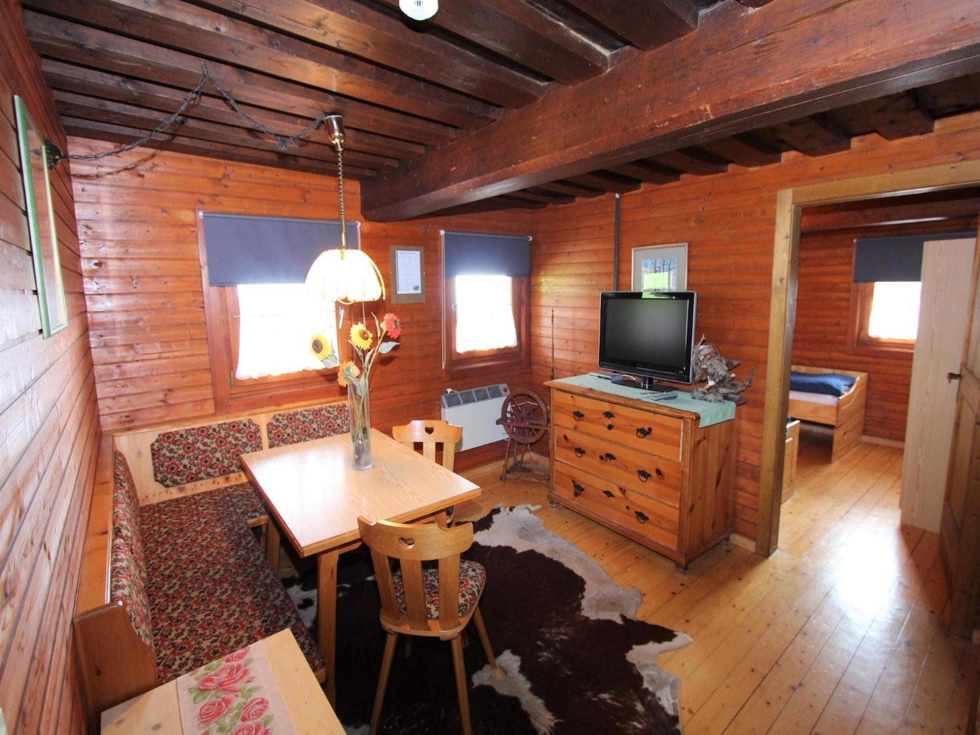 Characterful Old Farmhouse With 4 Apartments In Fresach Carinthia With Garden Exterior foto